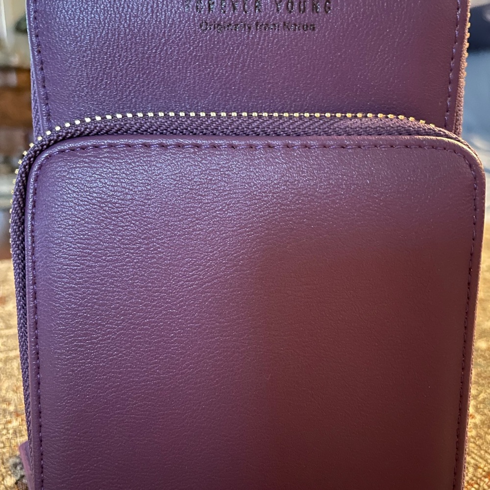 Forever Young Crossbody Purse-Brand New (Purple)